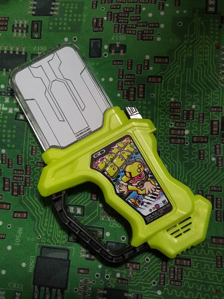 Kamen Rider EX-AID DX DOREMIFA BEAT Gashat [pre-owned]