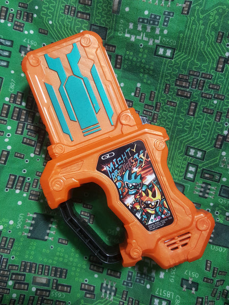 Kamen Rider EX-AID DX MIGHTY BROTHERS XX Gashat [pre-owned]
