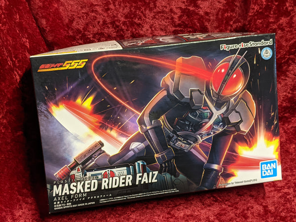 Premium Bandai Exclusive Kamen Rider 555 AXEL Form Figure-rise Standard Plastic Model Kit